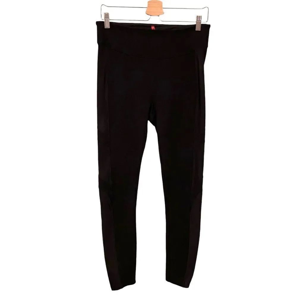 Spanx Black Leggings in Size Large